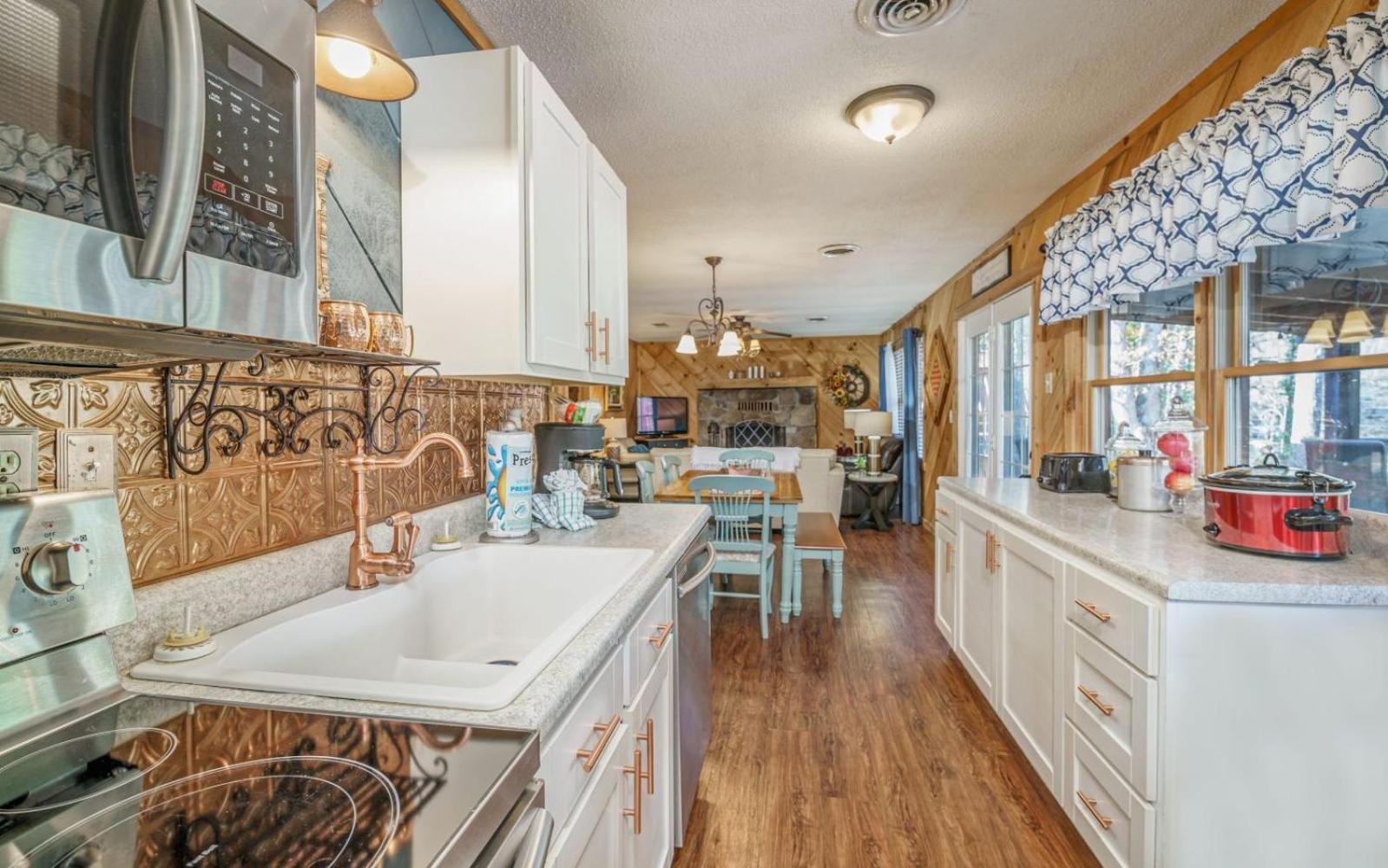 Wooded Bliss Hot Tub Single Level Cabin With No Steps Rocking Chairs And Wooded Views Pigeon Forge Exteriör bild